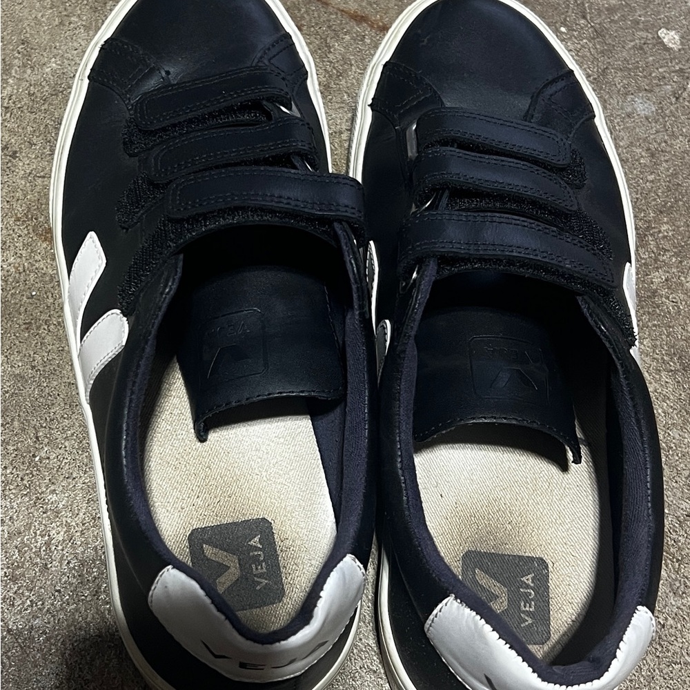 Veja Black and White Velcro Sneakers 10 women